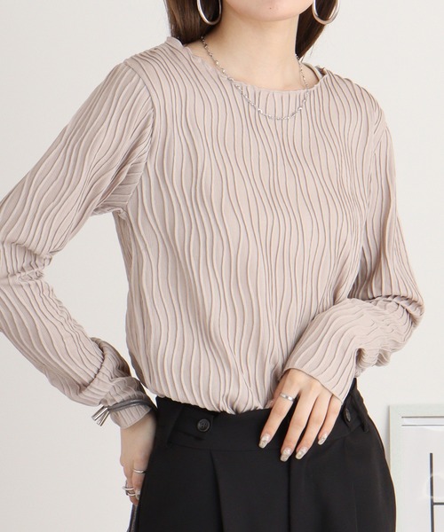 mitis（ミティス）の「mitis ウェーブジャガード クルーネックロンT（Tシャツ/カットソー・レディース・アイボリー/グレイッシュベージュ/ブラック/マスタード/グリーン/ラベンダー・M）」の15枚目の写真