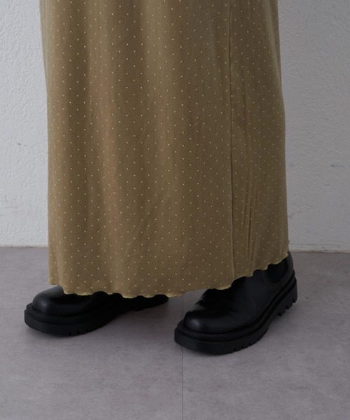 WILLOW（ウィロー）の「【WILLOW】ベロアスタッズスカート（スカート・レディース・ブラック/ベージュ・ONE SIZE）」の8枚目の写真