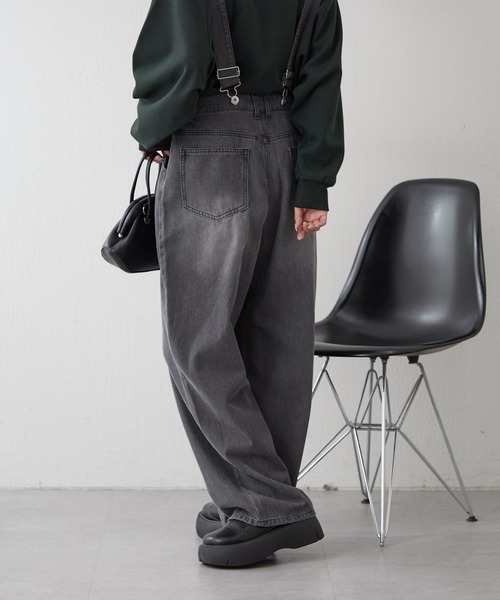 continuer de NICE CLAUP（コンティニューデナイスクラップ）の「サス付フックデニムパンツ（デニムパンツ・レディース・ブラック/ブルー・FREE）」の19枚目の写真
