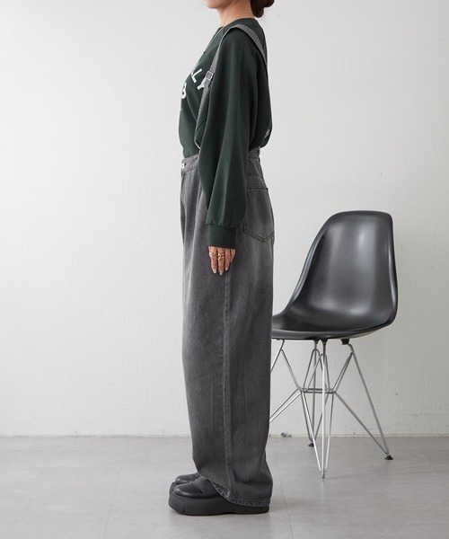 continuer de NICE CLAUP（コンティニューデナイスクラップ）の「サス付フックデニムパンツ（デニムパンツ・レディース・ブラック/ブルー・FREE）」の21枚目の写真