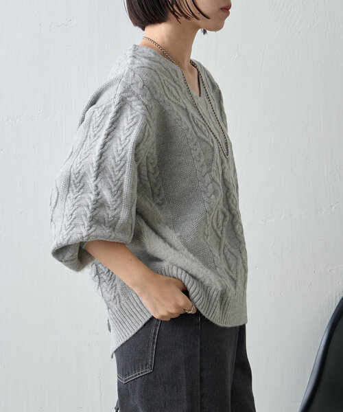 Jena espace merveilleux（ジェナ　エスパスメルヴェイユ）の「バックレースアップニット（ニット/セーター・レディース・ネイビー/アイボリー/グレー・FREE）」の17枚目の写真