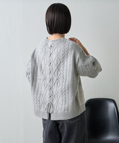 Jena espace merveilleux（ジェナ　エスパスメルヴェイユ）の「バックレースアップニット（ニット/セーター・レディース・ネイビー/アイボリー/グレー・FREE）」の18枚目の写真