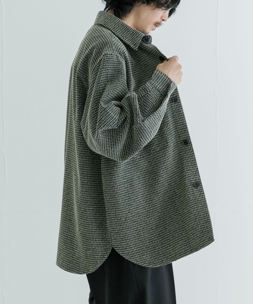 URBAN RESEARCH（アーバンリサーチ）の「TECH BOUCLE CPO SHIRTS（シャツ/ブラウス・メンズ・ブラック/ネイビー/ホワイト系その他・MEDIUM/LARGE）」の6枚目の写真