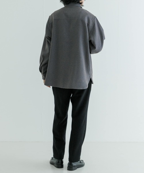 URBAN RESEARCH（アーバンリサーチ）の「TECH BOUCLE CPO SHIRTS（シャツ/ブラウス・メンズ・ブラック/ネイビー/ホワイト系その他・MEDIUM/LARGE）」の19枚目の写真