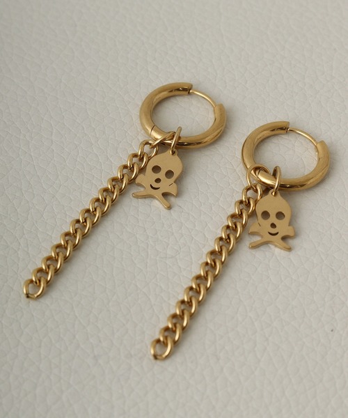 FUNALIVE（ファンアライブ）の「ステンレス　チェーンデザインピアス　両耳２点セット（ピアス（両耳用）・メンズ・シルバー/ゴールド系1/ゴールド/シルバー系1・FREE）」の3枚目の写真