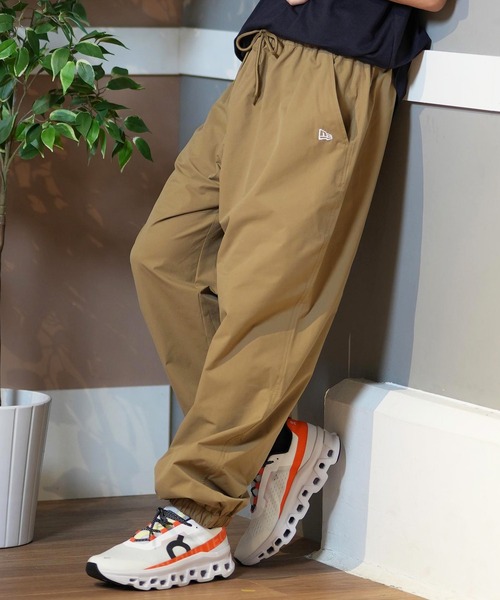 NEW ERA(ニューエラ)の「NEW ERA/ニューエラ ロンパン 撥水ストレッチ 14307120/14307121/14307122/14307123(その他パンツ・メンズ・ブラック/ベージュ/ネイビー/チャコールグレー・XXL/XL/L/M)」の4枚目の写真