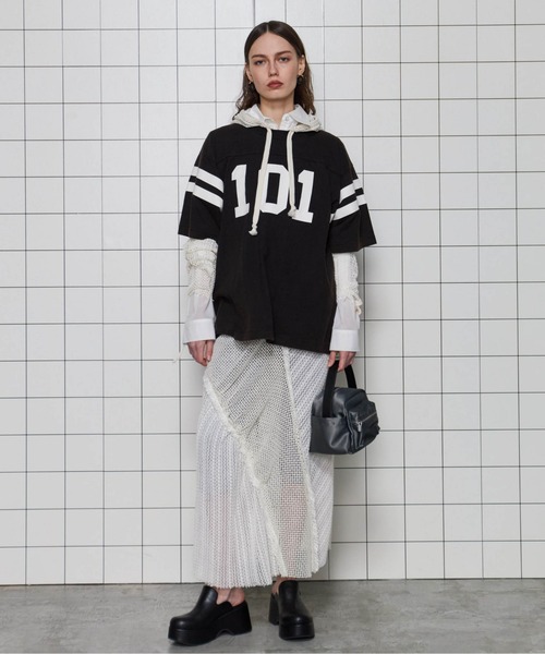 MAISON SPECIAL（メゾンスペシャル）の「Mesh Fabric Docking Hood Dress/メッシュドッキングフードワンピース（ワンピース・レディース・ブラック/ホワイト・38/36）」の4枚目の写真