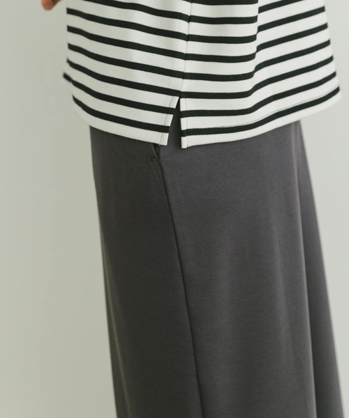 ITEMS URBANRESEARCH（アイテムズ アーバンリサーチ）の「ボートネックボーダーロングTシャツ（Tシャツ/カットソー・レディース・ホワイト系その他/ブルー系その他/グリーン系その他・FREE）」の20枚目の写真