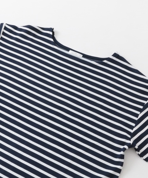 ITEMS URBANRESEARCH（アイテムズ アーバンリサーチ）の「ボートネックボーダーロングTシャツ（Tシャツ/カットソー・レディース・ホワイト系その他/ブルー系その他/グリーン系その他・FREE）」の12枚目の写真