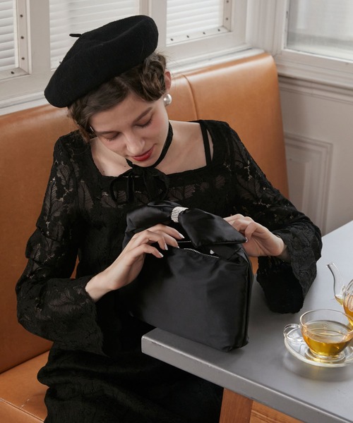 BONLECILL noir】サテンリボンハンドルスクエアバッグ（ハンドバッグ