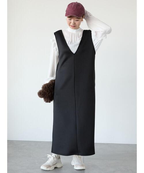 Lugnoncure(ルノンキュール)の「Vネックナロージャンパースカート(ワンピース・レディース・ベージュ/グレー/ブラック・F)」の17枚目の写真