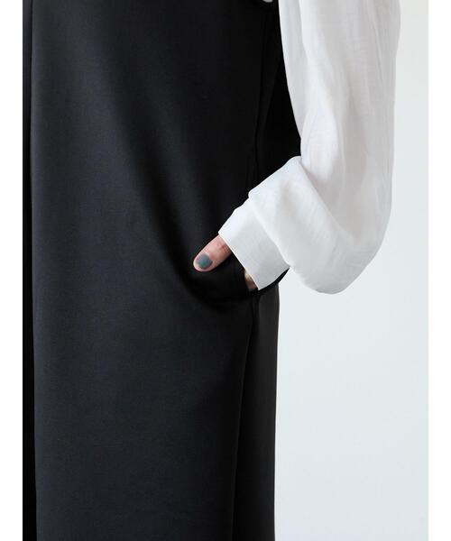 Lugnoncure(ルノンキュール)の「Vネックナロージャンパースカート(ワンピース・レディース・ベージュ/グレー/ブラック・F)」の12枚目の写真