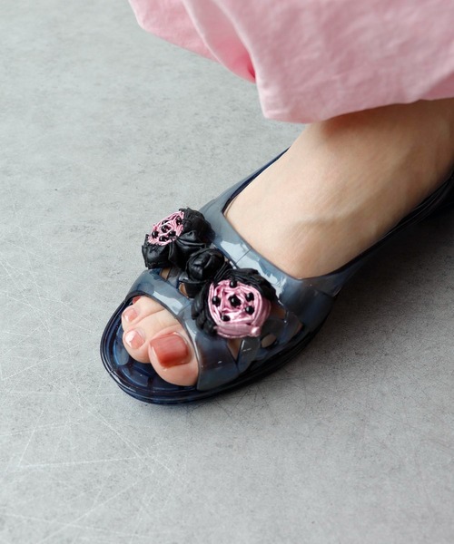 Three Four Time（ｽﾘｰﾌｫｰﾀｲﾑ）の「【Casselini】クリアサンダル（サンダル・レディース・パープル/ブラック/クリア・24.5/23.5）」の5枚目の写真