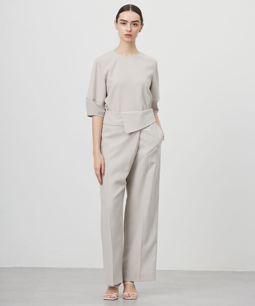 ICB（アイシービー）の「FluidBackSatin デザインワイドパンツ（その他パンツ・レディース・ライトイエロー系/ブラック系/ネイビー系・44/40/42/46/48）」の11枚目の写真