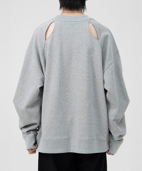 LAPIIS(ラピス)の「OVERSIZED SLITBACK SWEAT SHIRTS(スウェット・メンズ・グレー/ブラック・LARGE/MEDIUM)」の6枚目の写真