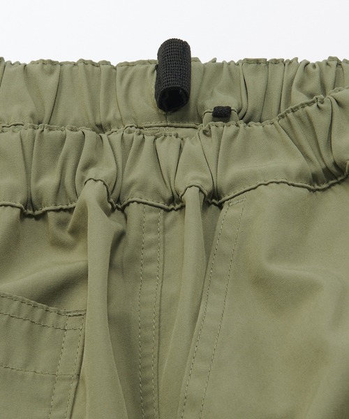 無印良品(ムジルシリョウヒン)の「キッズ 乾きやすいUVカットハーフパンツ(その他パンツ・キッズ・グレー系/ブラック/ベージュ/マスタード/カーキ系/ブルー/ブラウン・110/120/130/140/150)」の14枚目の写真