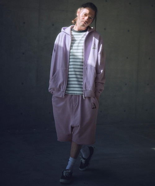 ADAM PATEK(アダムパテック)の「mp13327-pigment dyeing sarouel short pants サルエルショートパンツ(その他パンツ・メンズ・ブラック/パープル・2/1)」の9枚目の写真
