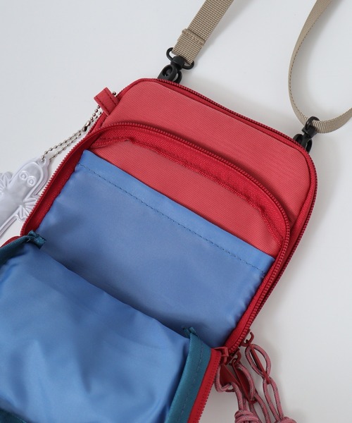MOOMIN（ムーミン）の「MOOMIN ブロックカラーデザインスマホショルダーパック（ショルダーバッグ・レディース・レッド/グリーン/ブラック/グレー・FREE）」の13枚目の写真