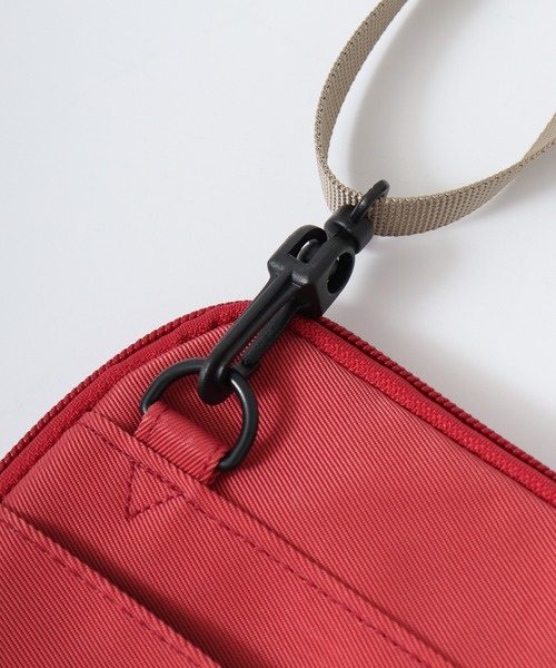 MOOMIN（ムーミン）の「MOOMIN ブロックカラーデザインスマホショルダーパック（ショルダーバッグ・レディース・レッド/グリーン/ブラック/グレー・FREE）」の12枚目の写真