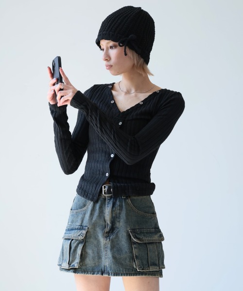 Ulysses(ユリシス)の「ワイドリブVネックカットソー(Tシャツ/カットソー・レディース・ブラック/グレー・S/M)」の11枚目の写真
