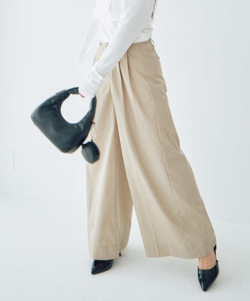 archives（アルシーヴ）の「ボンディングバッグ（ハンドバッグ・レディース・キャメル/ブラック/アイボリー・FREE）」の17枚目の写真