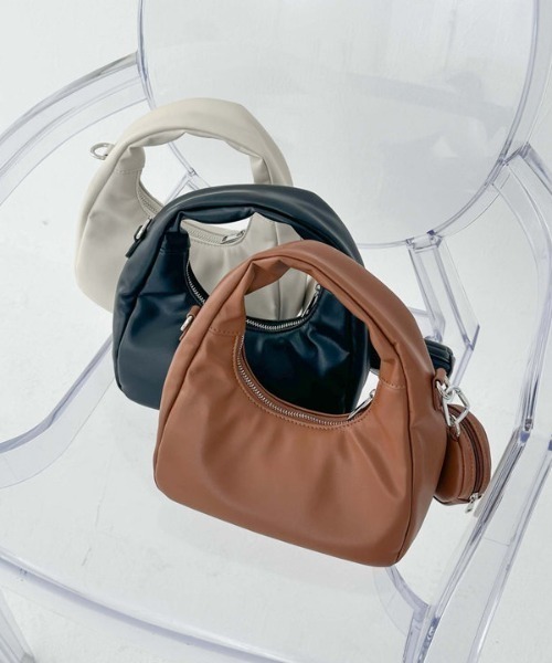 archives（アルシーヴ）の「ボンディングバッグ（ハンドバッグ・レディース・キャメル/ブラック/アイボリー・FREE）」の20枚目の写真