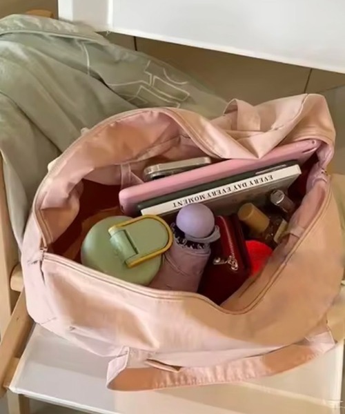 ammy.（エイミードット）の「【 ammy. / エイミードット 】 パステル カラー ボストン バッグ / 大容量（ボストンバッグ・レディース・ブラック/ピンク/ブルー/アイボリー/ベージュ・FREE）」の7枚目の写真