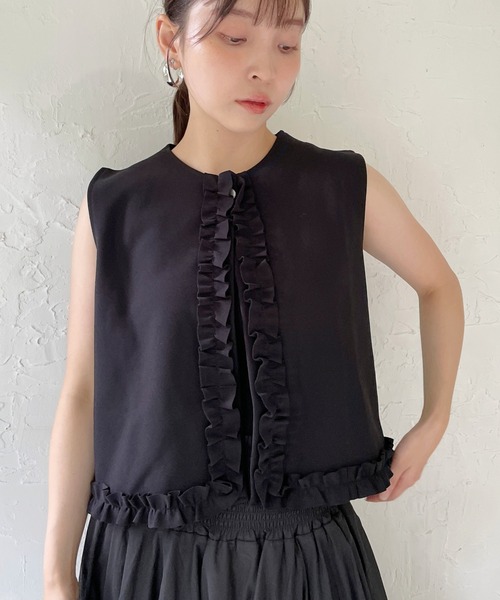 StyleSea(スタイルシー)の「フリルラインショートベスト(ベスト・レディース・アイボリー/ブラック・FREE)」の11枚目の写真