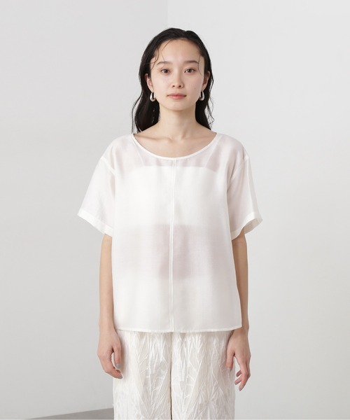 N.（N. Natural Beauty Basic）（エヌエヌナチュラルビューティーベーシック）の「バックオープンTブラウス（シャツ/ブラウス・レディース・オフホワイト/ブラック/ピンク・MEDIUM）」の9枚目の写真