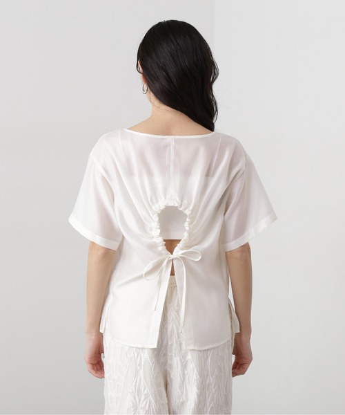 N.（N. Natural Beauty Basic）（エヌエヌナチュラルビューティーベーシック）の「バックオープンTブラウス（シャツ/ブラウス・レディース・オフホワイト/ブラック/ピンク・MEDIUM）」の11枚目の写真