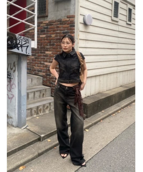 LAGUA GEM(ラグアジェム)の「POINT WASH COMPACT トップス(シャツ/ブラウス・レディース・ブラック/ブルー・FREE)」の22枚目の写真