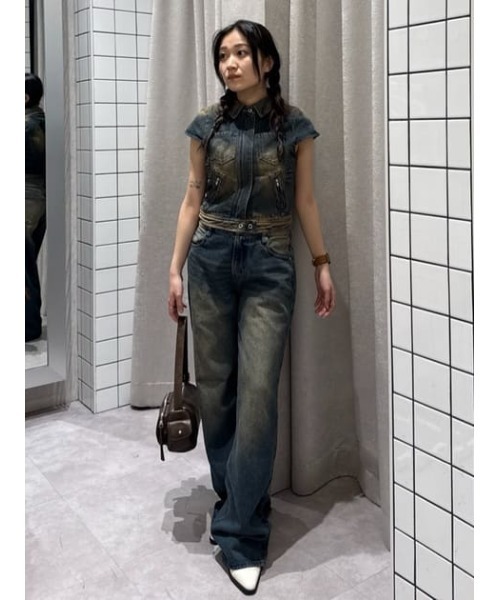 LAGUA GEM(ラグアジェム)の「POINT WASH COMPACT トップス(シャツ/ブラウス・レディース・ブラック/ブルー・FREE)」の16枚目の写真