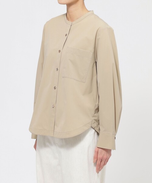 EVEX by KRIZIA（エヴェックスバイクリツィア）の「【防しわ】【UV対策】【ウォッシャブル】テックスブリッドシャツジャケット（テーラードジャケット・レディース・ベージュ/ブラック・40）」の15枚目の写真