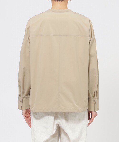EVEX by KRIZIA（エヴェックスバイクリツィア）の「【防しわ】【UV対策】【ウォッシャブル】テックスブリッドシャツジャケット（テーラードジャケット・レディース・ベージュ/ブラック・40）」の14枚目の写真