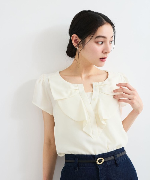 VIS(ビス)の「【WEB限定】【2WAY】リボンモチーフフリルブラウス(シャツ/ブラウス・レディース・サックスブルー/オフホワイト/ブラック/ブラック系その他・FREE)」の14枚目の写真