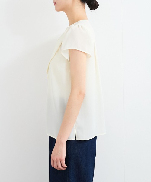 VIS(ビス)の「【WEB限定】【2WAY】リボンモチーフフリルブラウス(シャツ/ブラウス・レディース・サックスブルー/オフホワイト/ブラック/ブラック系その他・FREE)」の5枚目の写真
