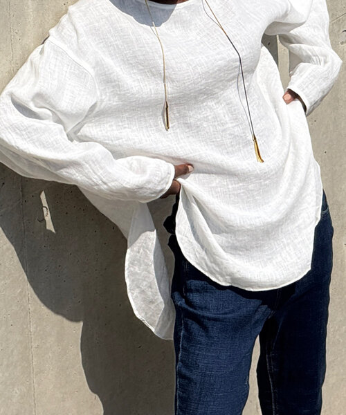 BEARDSLEY(ビアズリー)の「《15 quinze》リネンロングスリーブブラウス(シャツ/ブラウス・レディース・ホワイト/グレー・FREE)」の3枚目の写真