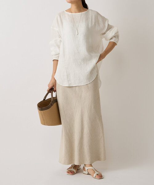 BEARDSLEY(ビアズリー)の「《15 quinze》リネンロングスリーブブラウス(シャツ/ブラウス・レディース・ホワイト/グレー・FREE)」の4枚目の写真