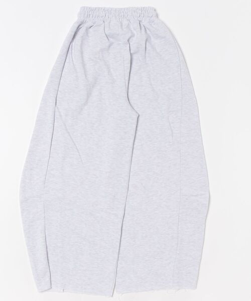 STELLA FISH(ステラフィッシュ)の「Wide Sweat Pants(スウェットパンツ・レディース・グレー・FREE)」の2枚目の写真
