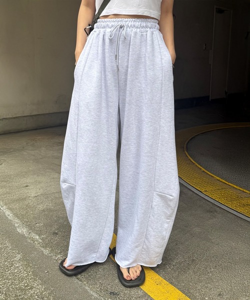 STELLA FISH(ステラフィッシュ)の「Wide Sweat Pants(スウェットパンツ・レディース・グレー・FREE)」の5枚目の写真