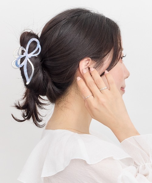 【ワンポイントに♪】HERMES☆バレッタ Caprice セール】アセチメタルリボンバンスクリップ（バレッタ/ヘア
