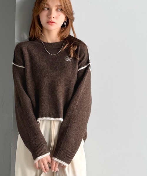 mily bilet(ミウィビレット)の「【mily bilet】シンプルながらも個性が引き立つ。アウトリンキング胸刺繍ミックスニット(ニット/セーター・レディース・グレー/ベージュ/ブラウン/ブラック・X-LARGE/SMALL/MEDIUM/LARGE)」の15枚目の写真