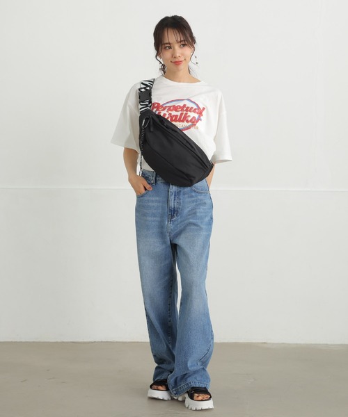 ALTROSE(アルトローズ)の「ボディバッグ ゼブラ レオパード マザーズバッグ アニマル柄 ティム(ボディバッグ/ウエストポーチ・レディース・レオパード/ゼブラ/ドット/ブラック系9/アイボリー・FREE)」の19枚目の写真