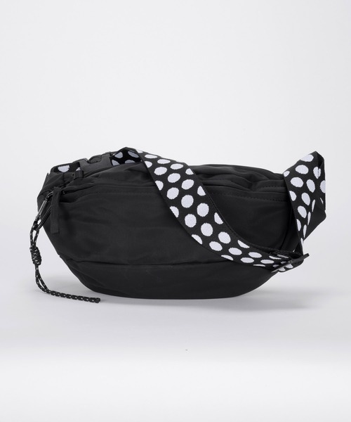 希少　レア　BALENCIAGA レオパード　 ボディバッグ　ウエスト　ポーチ ALTROSE - ❤準新品❤ボディバッグ ウエストバッグ ウエスト