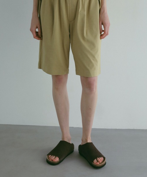 ETRE TOKYO(エトレトウキョウ)の「スウェードフットベッドサンダル(サンダル・レディース・ライトベージュ/ブラウン/ベージュ・37/36/38)」の8枚目の写真