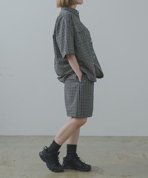 flaner（フラネ）の「Seersucker check half pants / シアサッカーチェックハーフパンツ（その他パンツ・レディース・ネイビー/ブラック・MEDIUM/LARGE）」の16枚目の写真