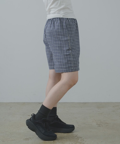 flaner（フラネ）の「Seersucker check half pants / シアサッカーチェックハーフパンツ（その他パンツ・レディース・ネイビー/ブラック・MEDIUM/LARGE）」の22枚目の写真