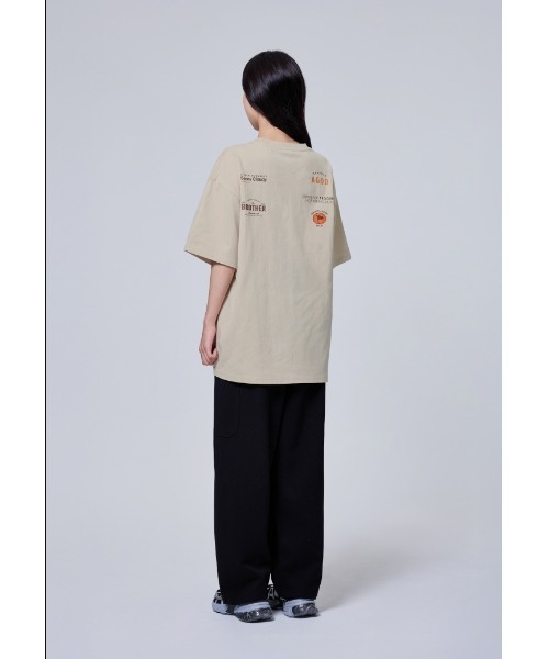 Vini(ヴィニ)の「レーシング半袖Tシャツ(Tシャツ/カットソー・レディース・ライトベージュ/ダークグリーン/ホワイト・LARGE/MEDIUM/SMALL)」の15枚目の写真