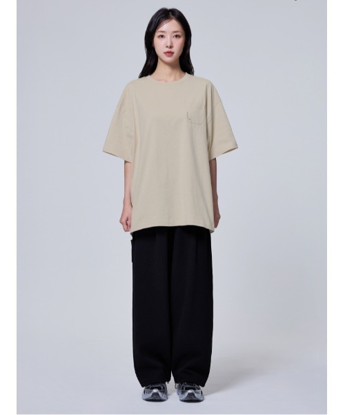 Vini(ヴィニ)の「レーシング半袖Tシャツ(Tシャツ/カットソー・レディース・ライトベージュ/ダークグリーン/ホワイト・LARGE/MEDIUM/SMALL)」の13枚目の写真