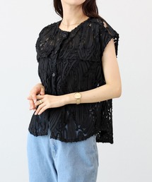 刺繍チュールレースノーカラーベスト